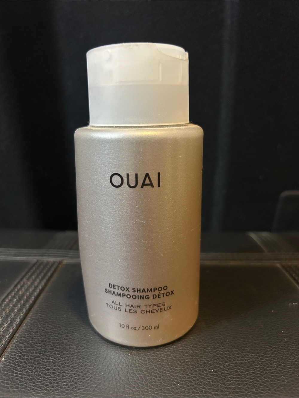 OUAI Detox Shampoo - all hair types - 10 fl oz/ 300 ml